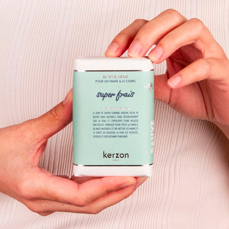 Petit savon solide de la marque Kerzon